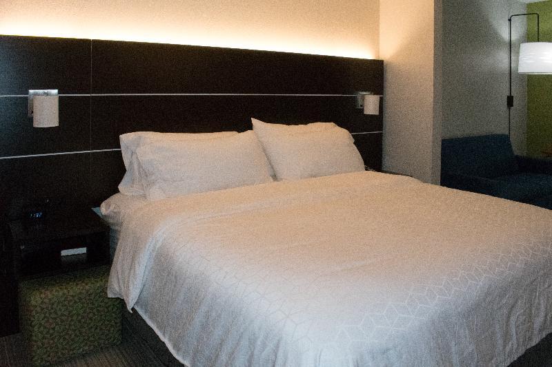 Holiday Inn Express & Suites West Memphis By Ihg Екстер'єр фото
